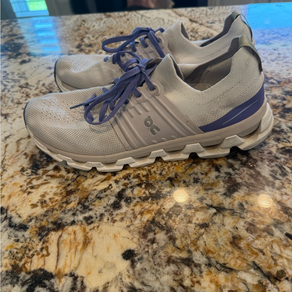 On Running  Cloudswift - white/purple.  Womens 10.5